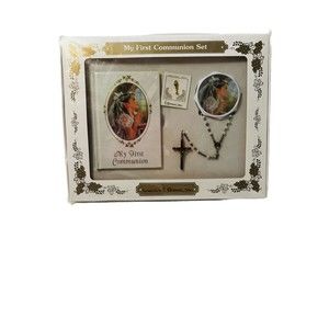 Vintage 1999-First Communion Gift Set-Roman Inc-Book/Rosary/Box/Scapular/Pin-NIB